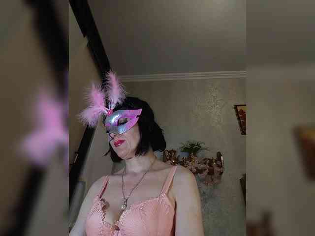 Lilya18 webcam