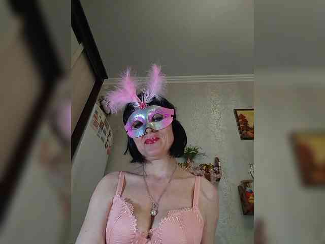 Lilya18 webcam
