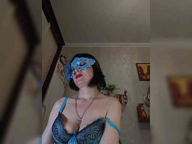 Lilya18 webcam