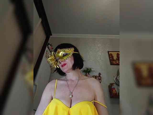 Lilya18 webcam