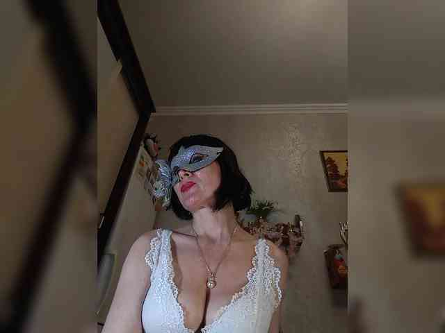 Lilya18 webcam