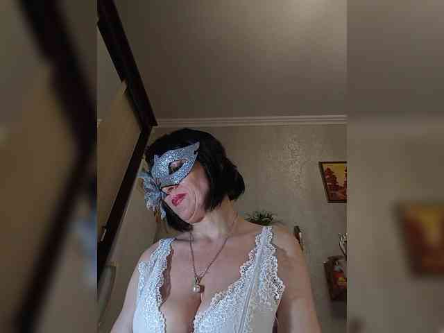 Lilya18 webcam