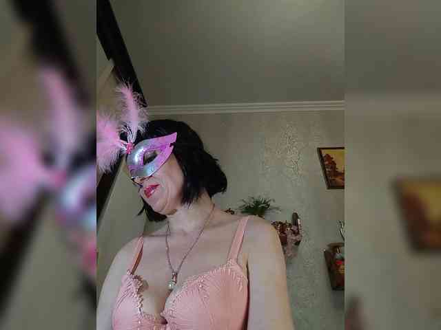 Lilya18 webcam