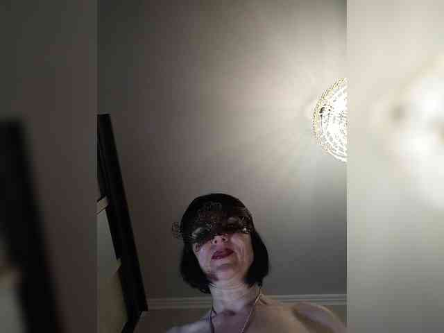 Lilya18 webcam