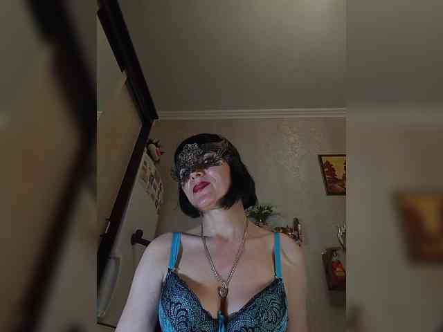 Lilya18 webcam