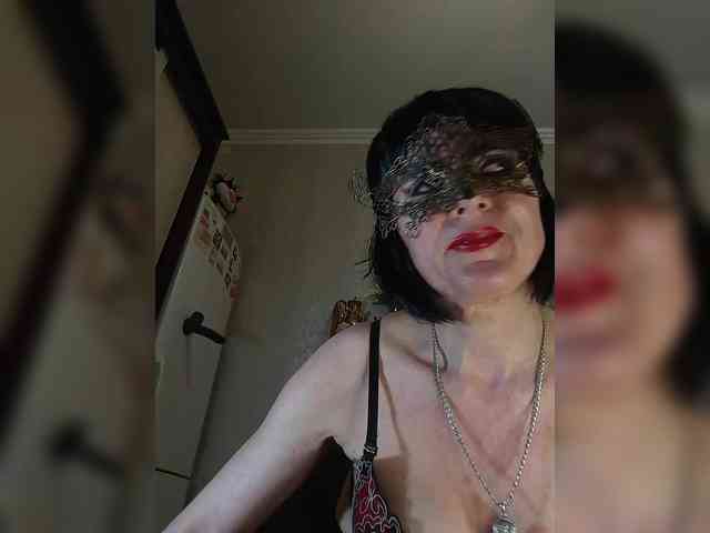 Lilya18 webcam