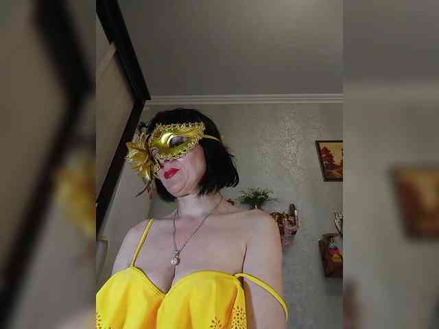 Lilya18 webcam