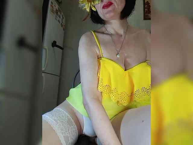Lilya18 webcam