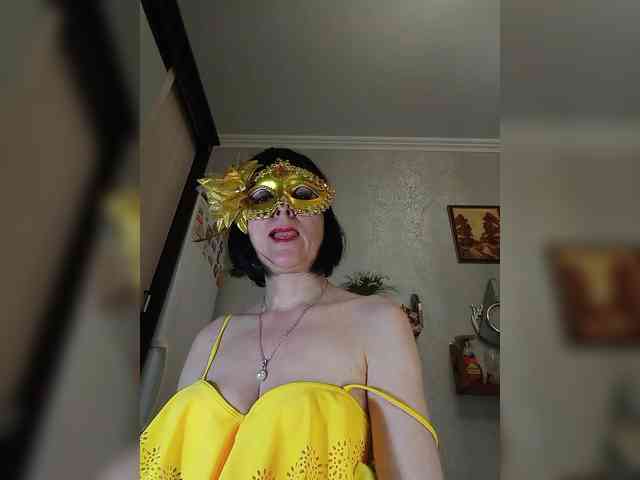 Lilya18 webcam