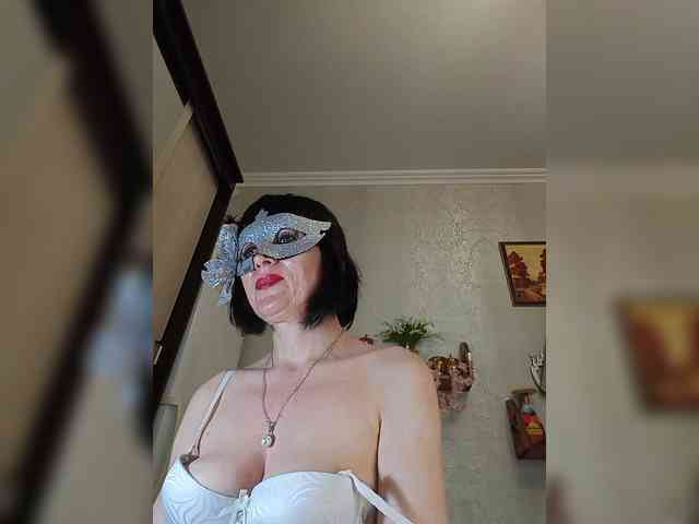 Lilya18 webcam