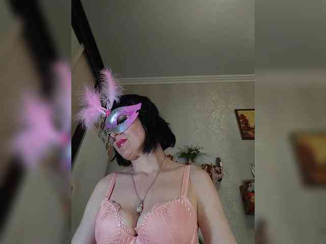Lilya18 webcam