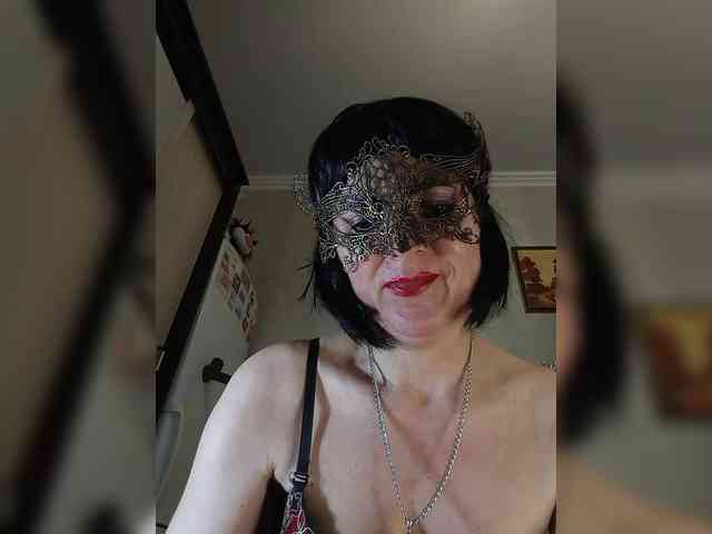 Lilya18 webcam