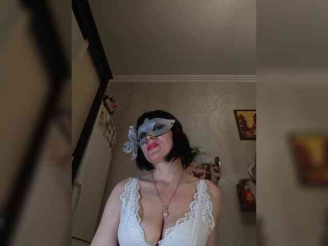 Lilya18 webcam