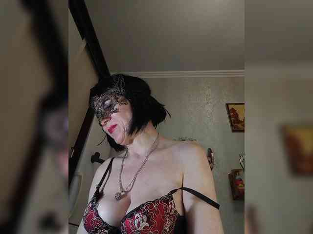 Lilya18 webcam