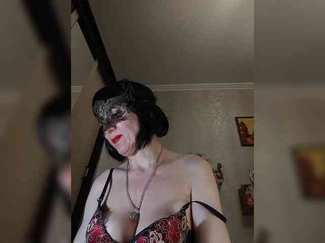 Lilya18 webcam