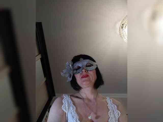 Lilya18 webcam