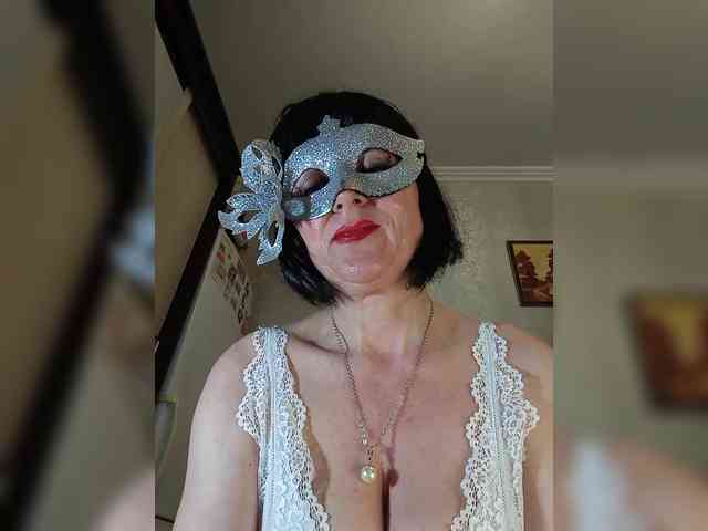 Lilya18 webcam