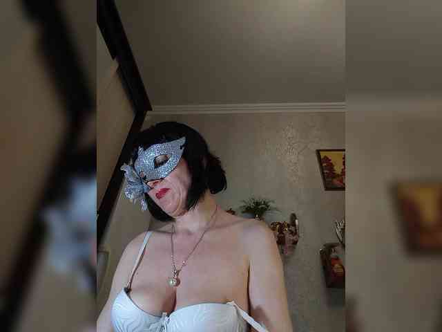 Lilya18 webcam