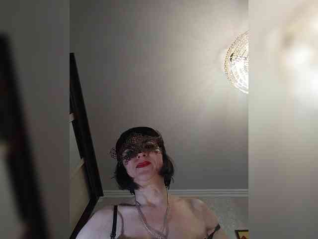 Lilya18 webcam