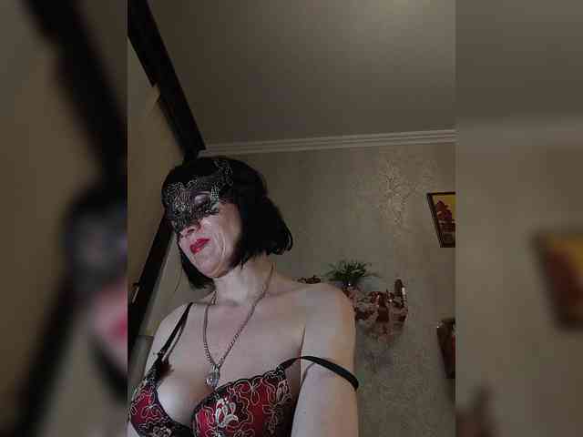 Lilya18 webcam