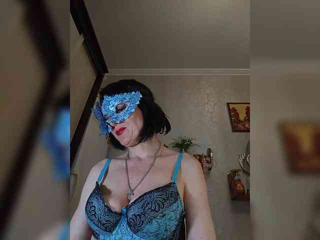 Lilya18 webcam