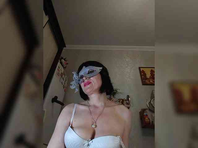 Lilya18 webcam