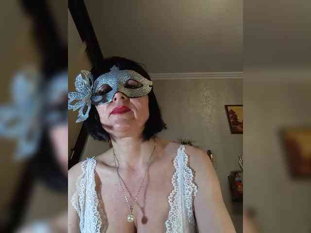 Lilya18 webcam