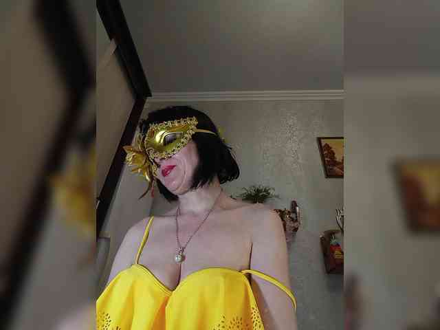Lilya18 webcam