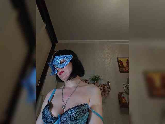 Lilya18 webcam