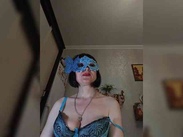 Lilya18 webcam
