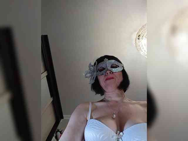 Lilya18 webcam