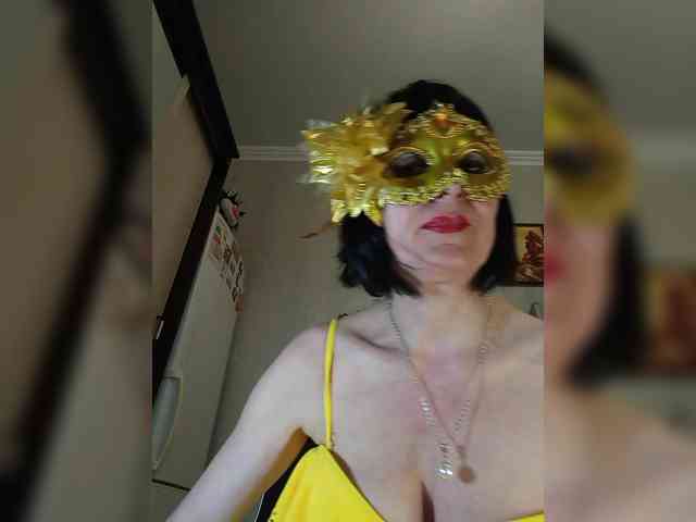 Lilya18 webcam