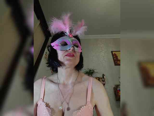Lilya18 webcam