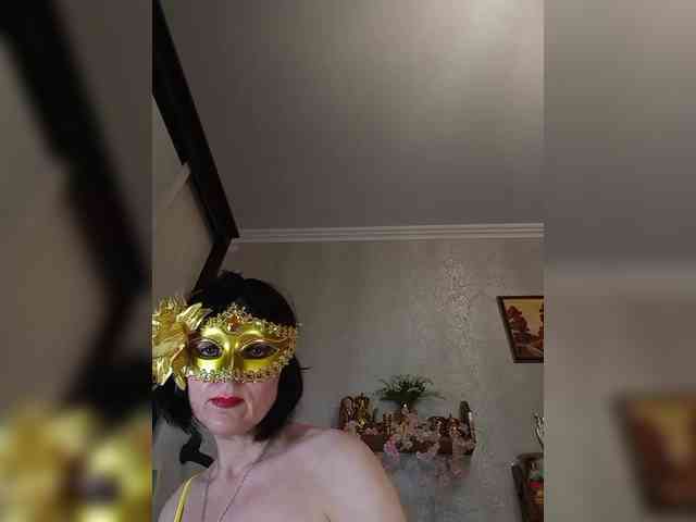 Lilya18 webcam