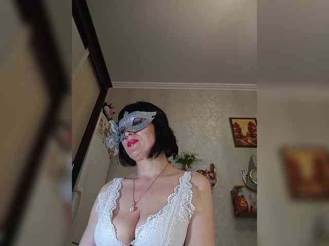 Lilya18 webcam