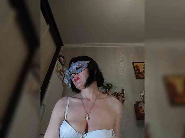 Lilya18 webcam