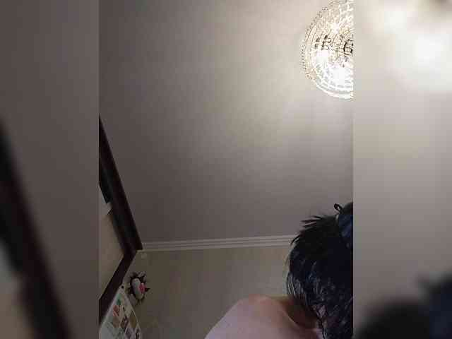 Lilya18 webcam