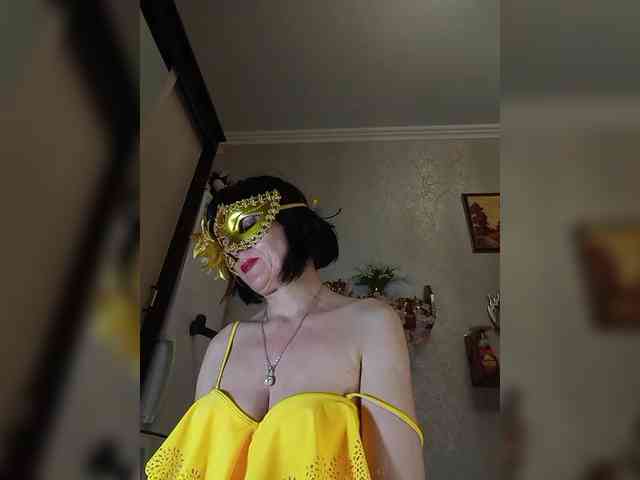Lilya18 webcam