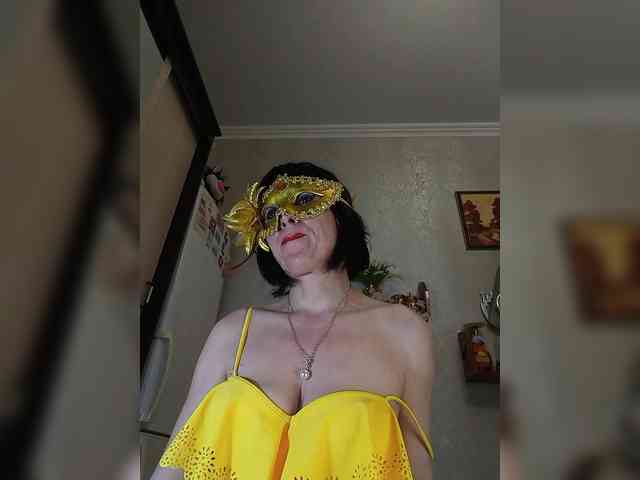 Lilya18 webcam