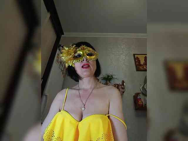 Lilya18 webcam