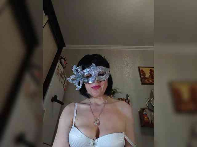 Lilya18 webcam