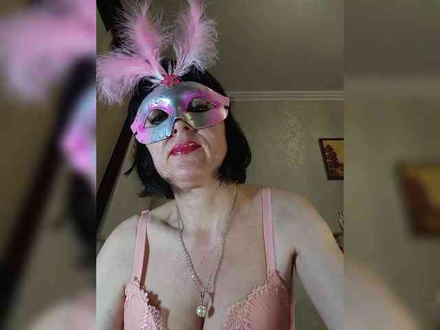 Lilya18 webcam