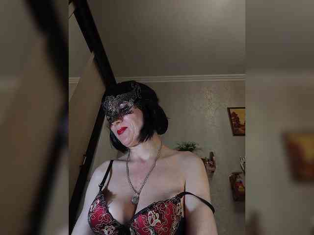 Lilya18 webcam