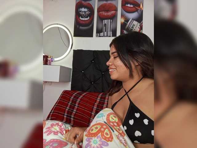  SelenaSton chat room