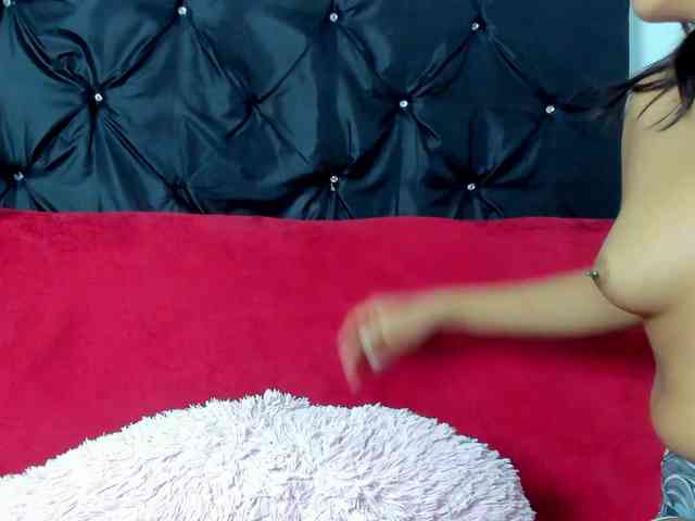 SELENASTON webcam