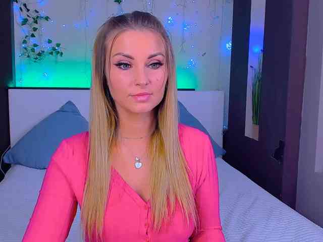 Alisee123 webcam