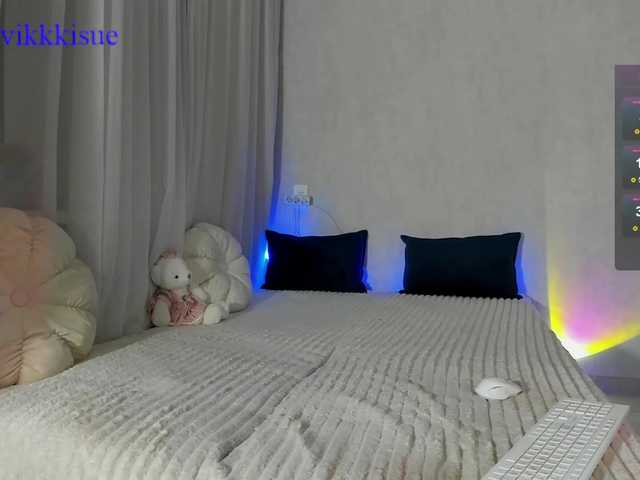 vikkkisue's BongaCams show and profile