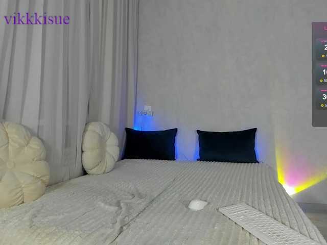 vikkkisue's BongaCams show and profile