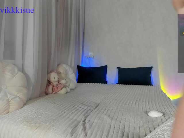 vikkkisue's BongaCams show and profile