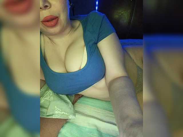 DakotaRose's BongaCams show and profile